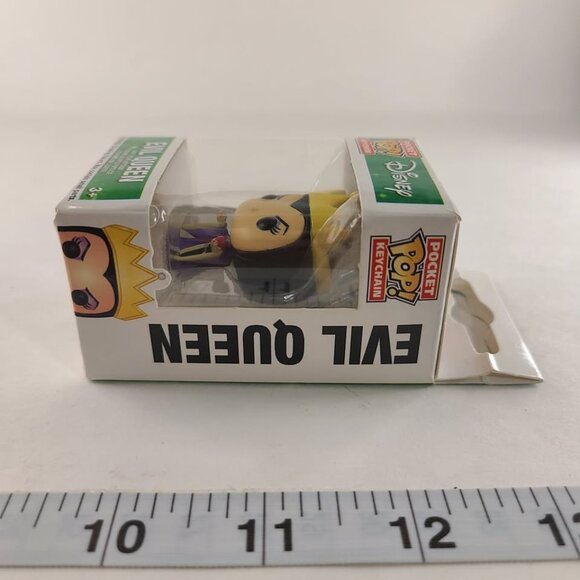 Disney Evil Queen Vinyl Figure Funko Pocket Pop! Keychain Snow White - Picture 6 of 6